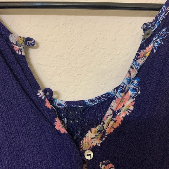 Kendall and Kylie Blue Floral Romper from Pacsun - Picture 6 of 6